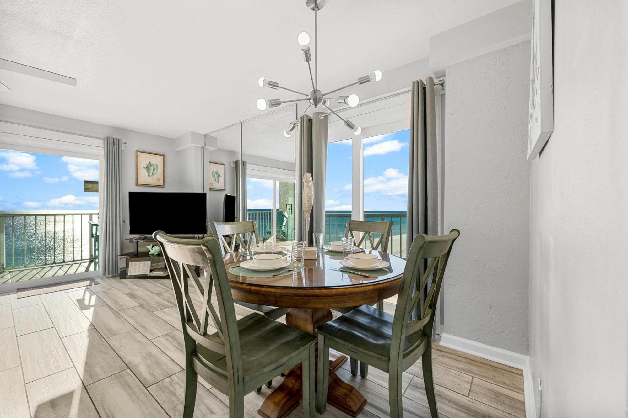 The Summit 1101 Holiday home